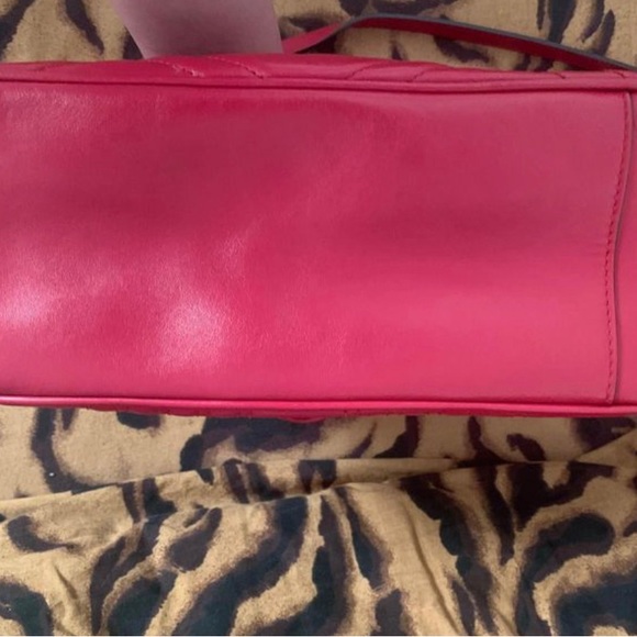 Gucci Marmont Red - Picture 2 of 3